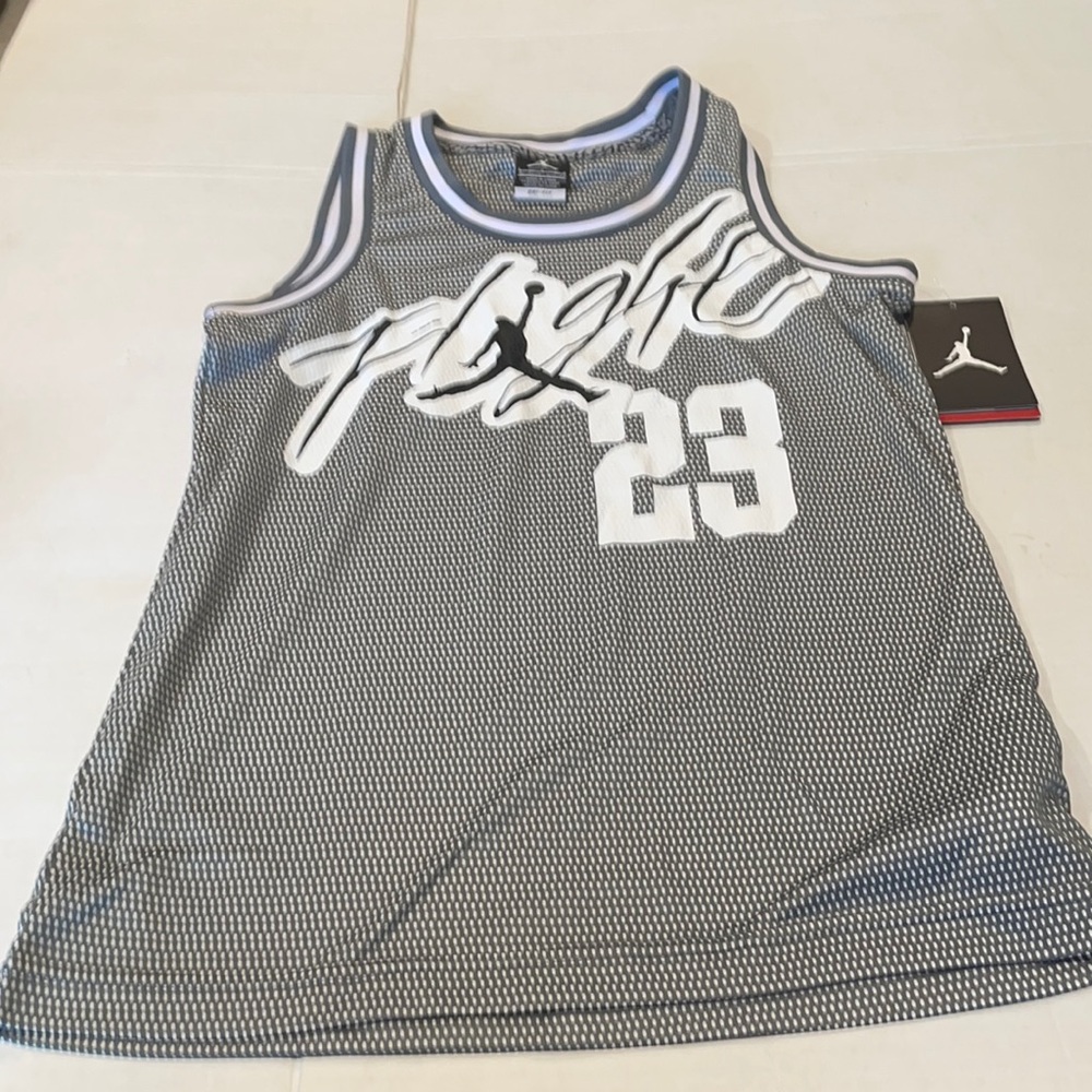 New Nike Air Jordan Basketball Jersey 23 Youth LG